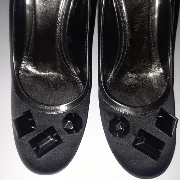Burberry Black London Pumps - Picture 4 of 7